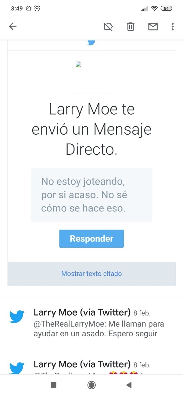 Un pantallazo del mensaje privado que @TheRealLarryMoe envió a @aleosorivera.