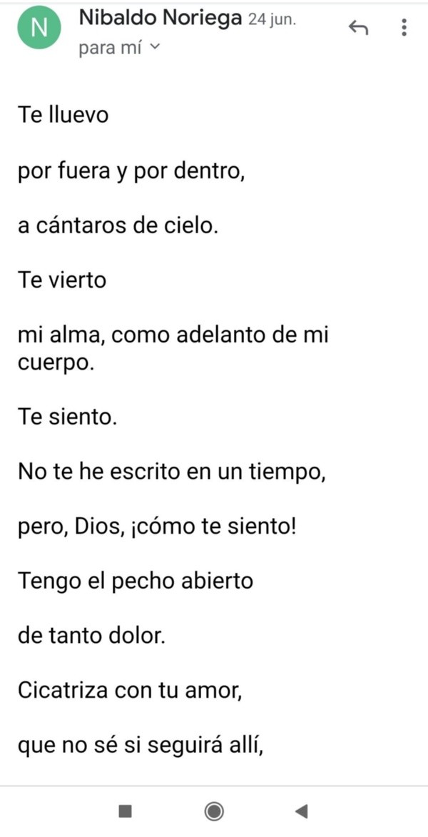 Un pantallazo de uno de los poemas que @TheRealLarryMoe envió a @aleosorivera.