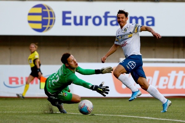 Gonzalez se despidió de Everton a través de redes sociales.