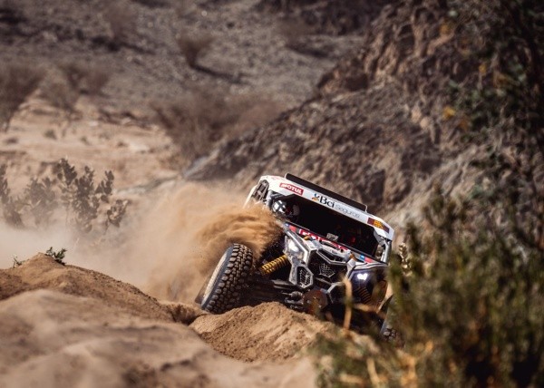 Los chilenos sufrieron 2 pinchazos y aún así quedaron segundos en la general.