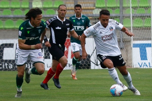 La última vez que se enfrentaron, Santiago Wanderers venció a Colo Colo por 2-3 en el Estadio Monumental. Foto: Agencia Uno
