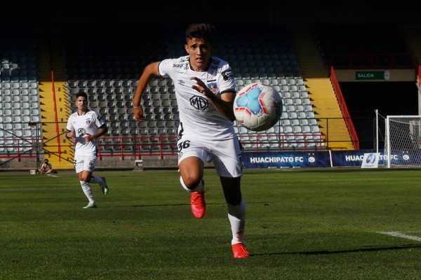 Pablo Solari es otro de los que regresa a la convocatoria en Colo Colo. Foto: Agencia Uno