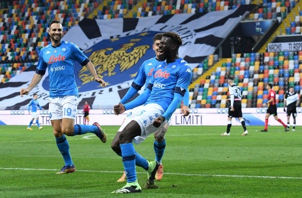 Napoli marcó el 2-1 al minuto 90 de partido.
