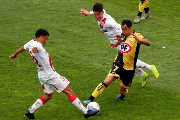 15 DE SEPTIEMBRE DE 2020/CURICO. Durante el partido válido por la decima fecha del campeonato AFP Planvital, entre Curicó Unido y Coquimbo Unido, disputado en el Estadio Bicentenario La Granja FOTO: GABRIEL SILVA/AGENCIA UNO.