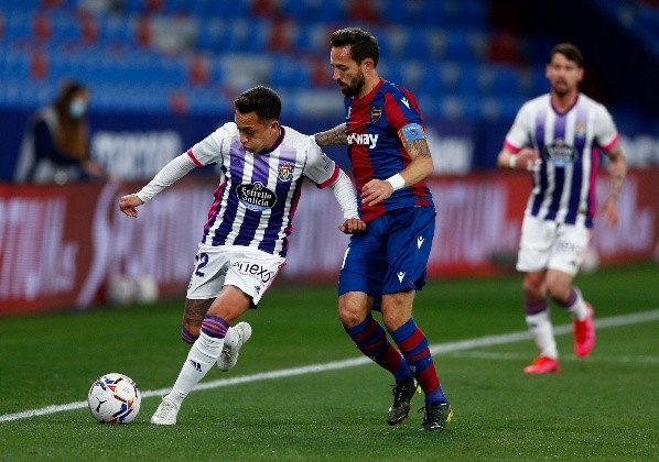 Delicado momento es el que atraviesa el elenco del ex Audax Italiano. Foto: Getty.