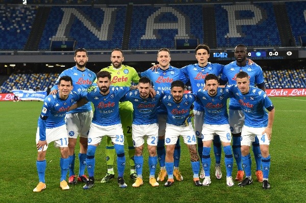 Napoli necesita un tiempo para vencer al Spezia en cuartos de Copa Italia