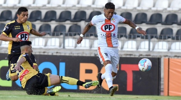 Gaete fue la gran figura ante Coquimbo Unido, anotando el gol del triunfo para Cobresal. Foto: Agencia Uno