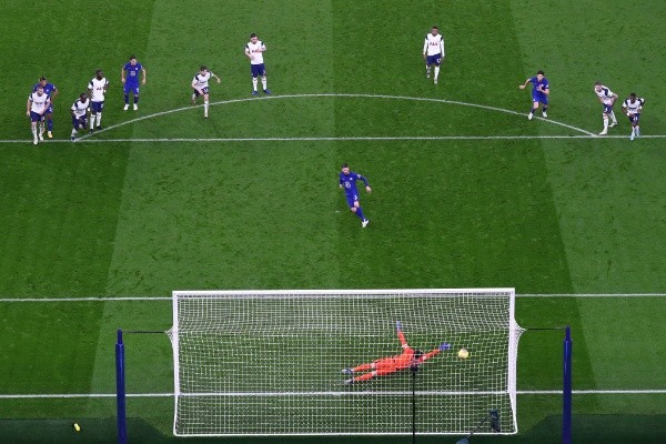 Jorginho anotó el gol del triunfo del Chelsea ante el Tottenham. Foto: Getty Images