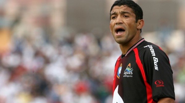 Pedrozo jugó 8 años en Chile.