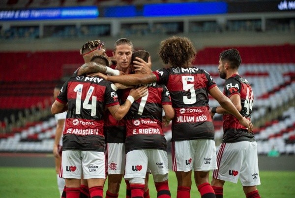 Arao se fracturó, pero no está del todo descartado ante Inter.