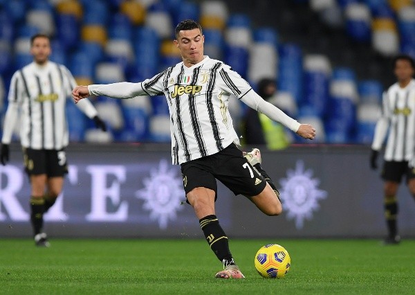 Cristiano Ronaldo quiere quitarse la rabia de perder por Champions de local contra Luis Rojas. (Foto: Getty)