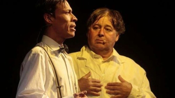 Che Copete junto a El Poeta. 