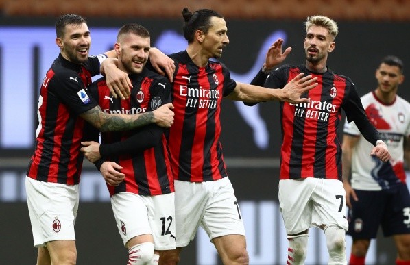 A pesar de no poder celebrar en la Serie A, el Milan es uno de los candidatos al título de la Europa League. Pero deben mostralo y superar al equipo de Stanković en esta ronda. (Foto: Getty)