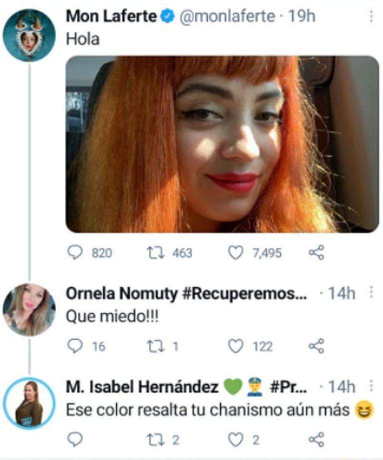 Candidata a concejala critica look de Mon Laferte