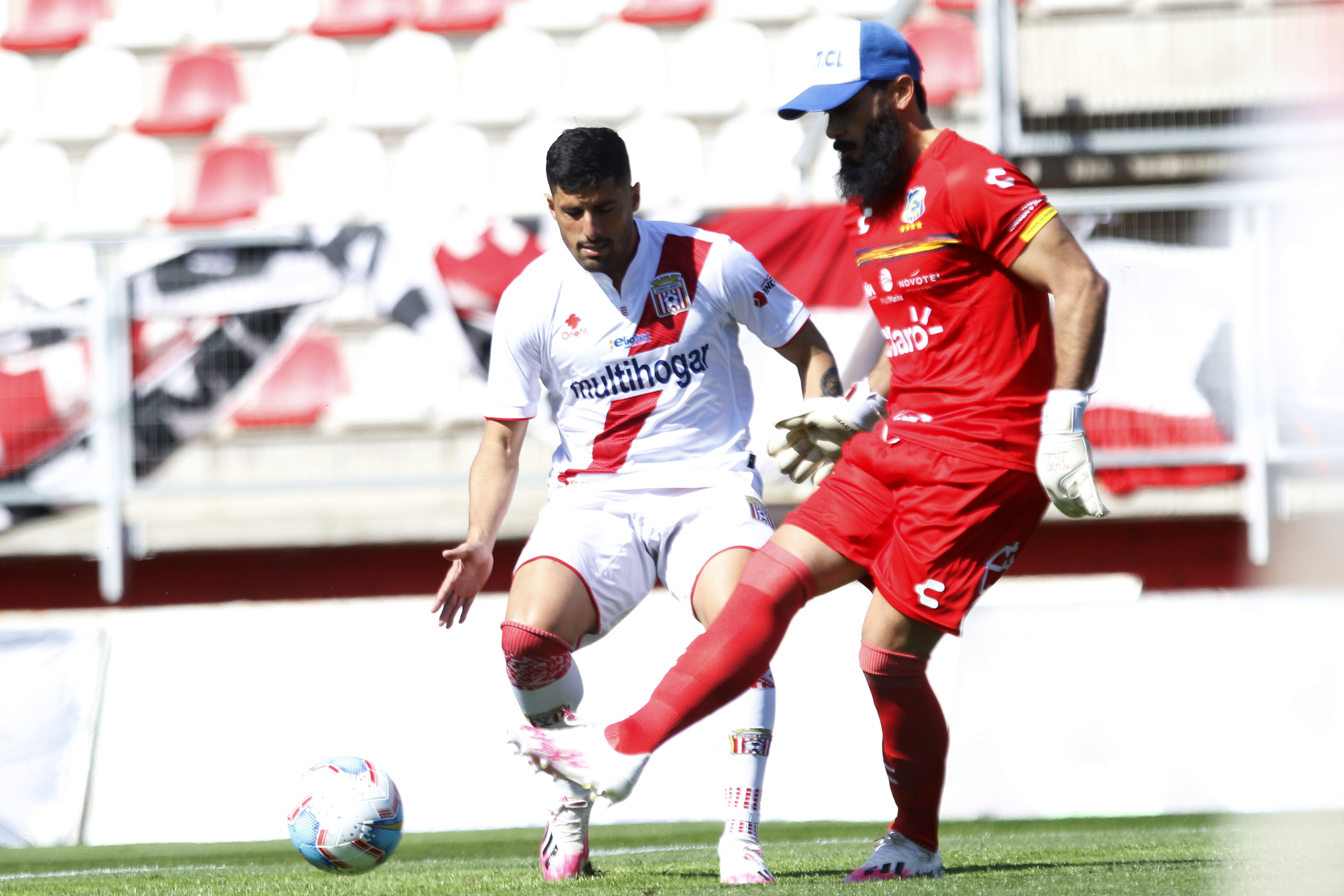 Herrera estuvo una temporada en Everton.