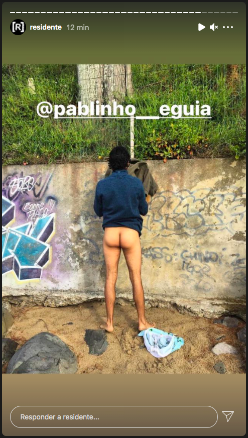 Fanáticos le envía fotos de sus traseros a Residente, después de que el ex Calle 13 se sumó a la polémica por el post machista de Arcángel y la dura respuesta que recibió de Anitta.(10)