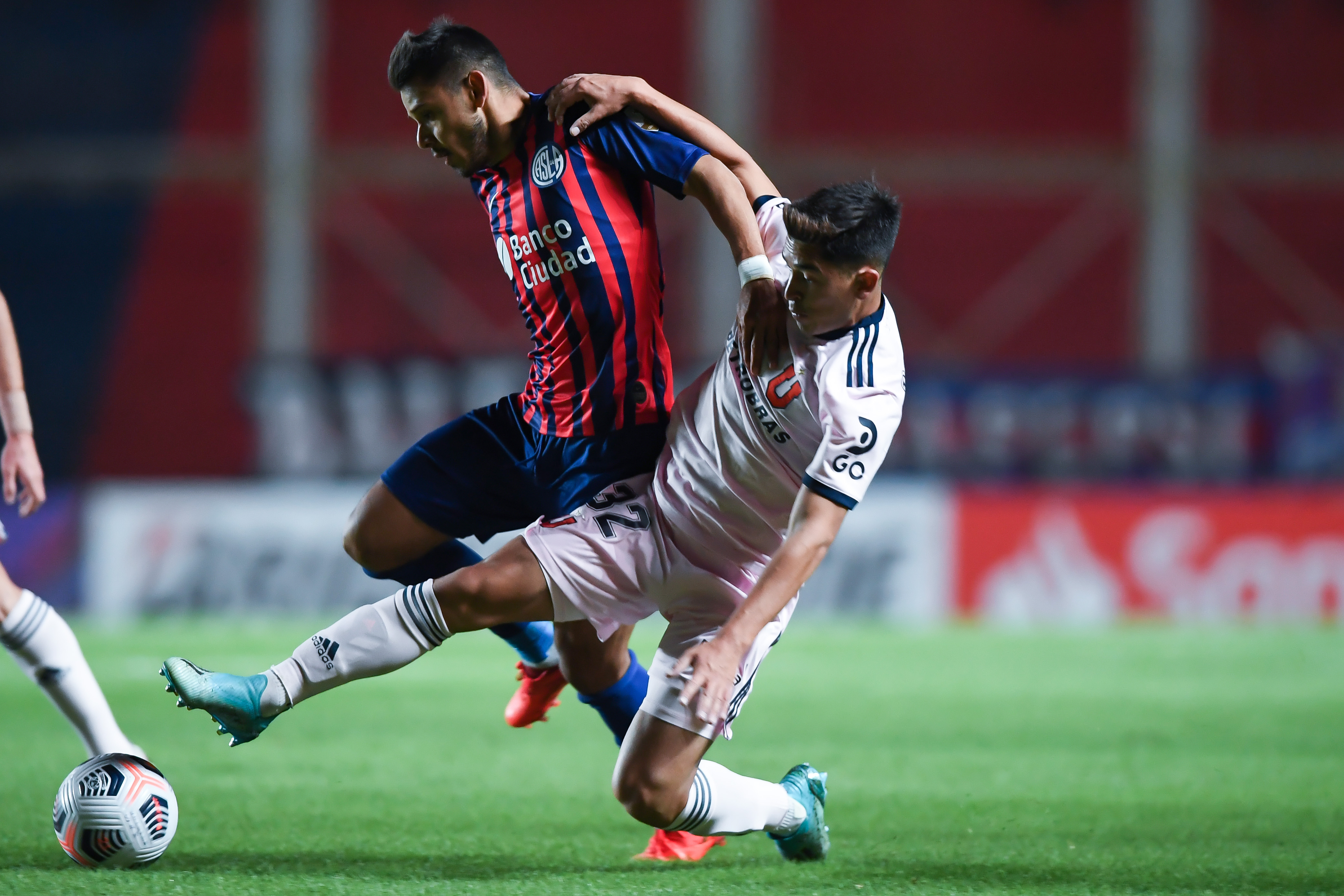 Ángel Romero explicó su encontrón con Diego Dabove. Foto: Getty Images