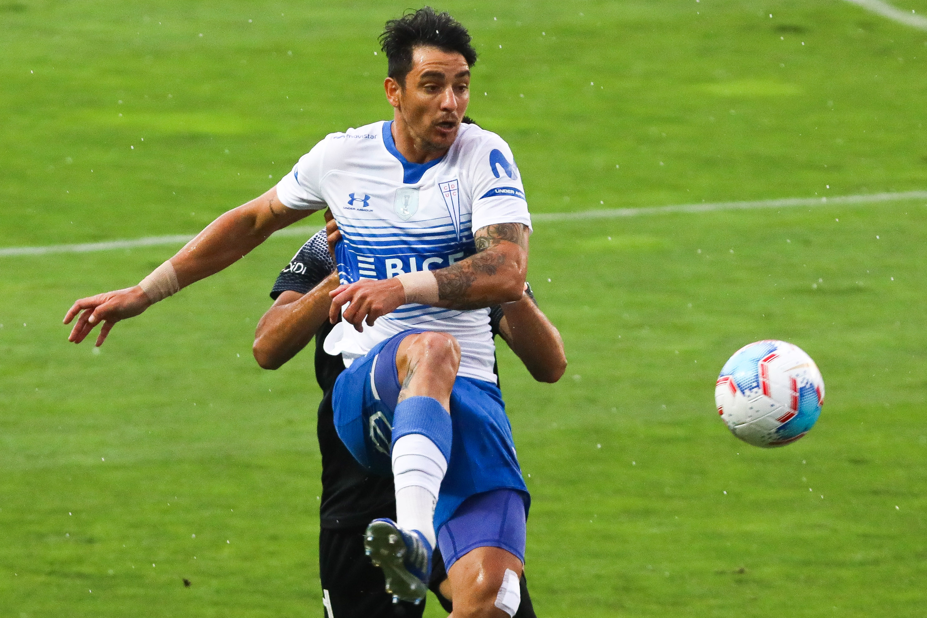 El Toro es inamovible en la oncena de la UC.