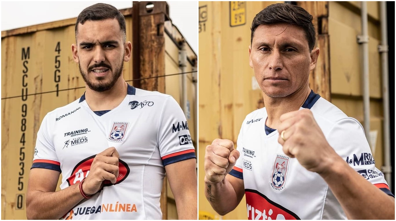 Haquín y Cabión modelaron la camiseta en redes sociales.