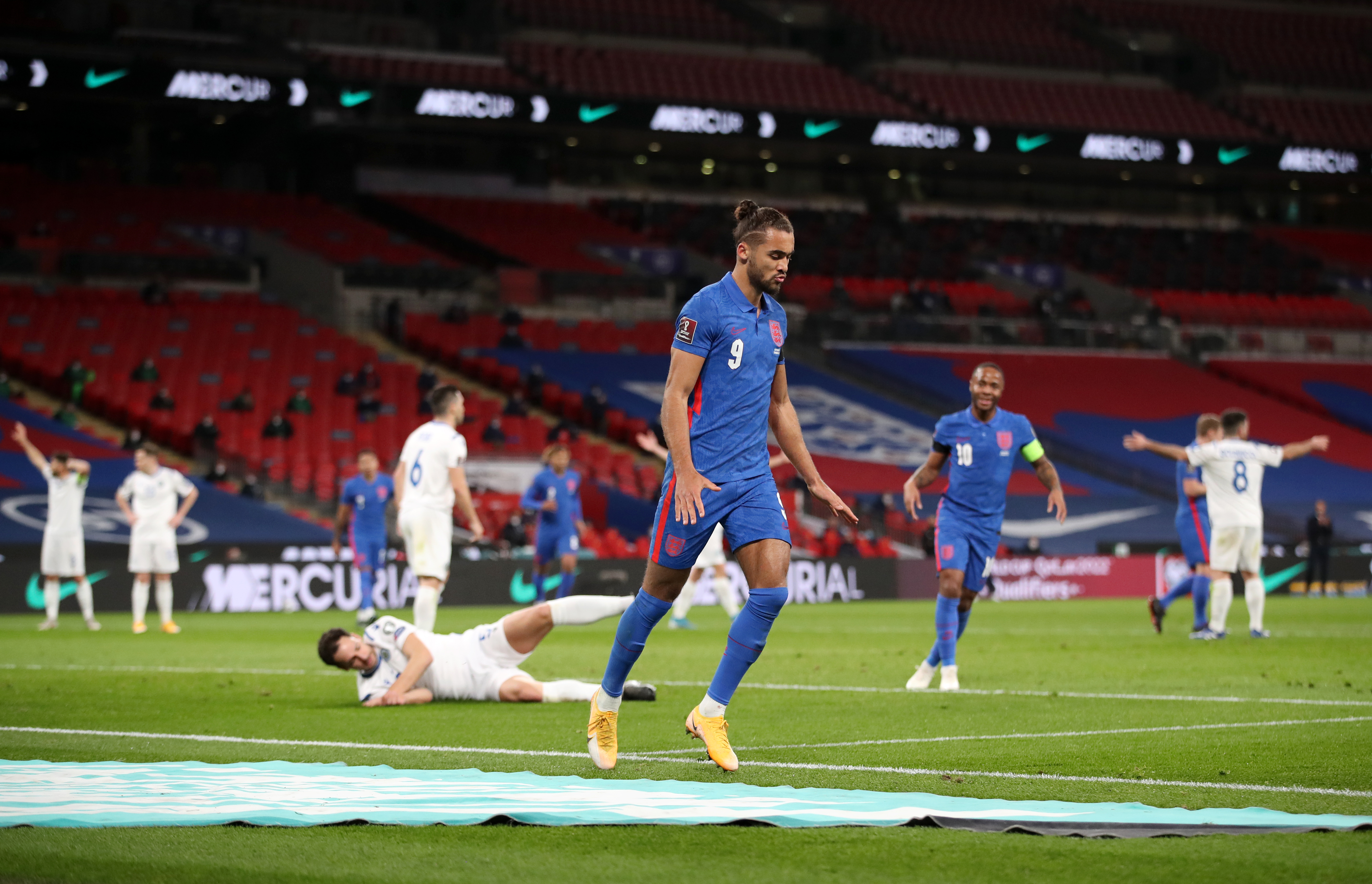 El delantero del Everton, Dominic Calvert-Lewin fue el encargado de los goles debido a la ausencia de Harry Kane. (Foto: Getty)