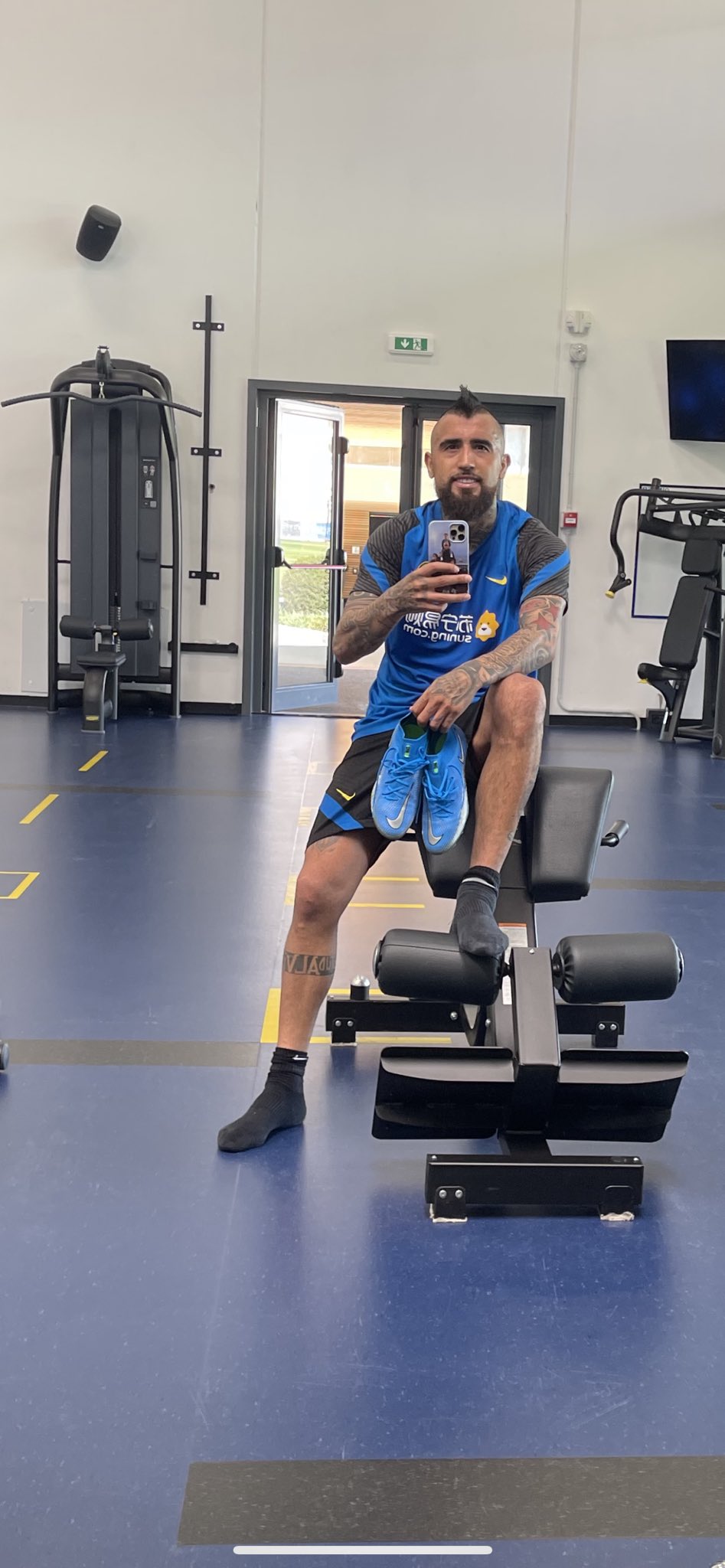 Arturo Vidal y su proceso de recuperación tras operarse su rodilla izquierda.