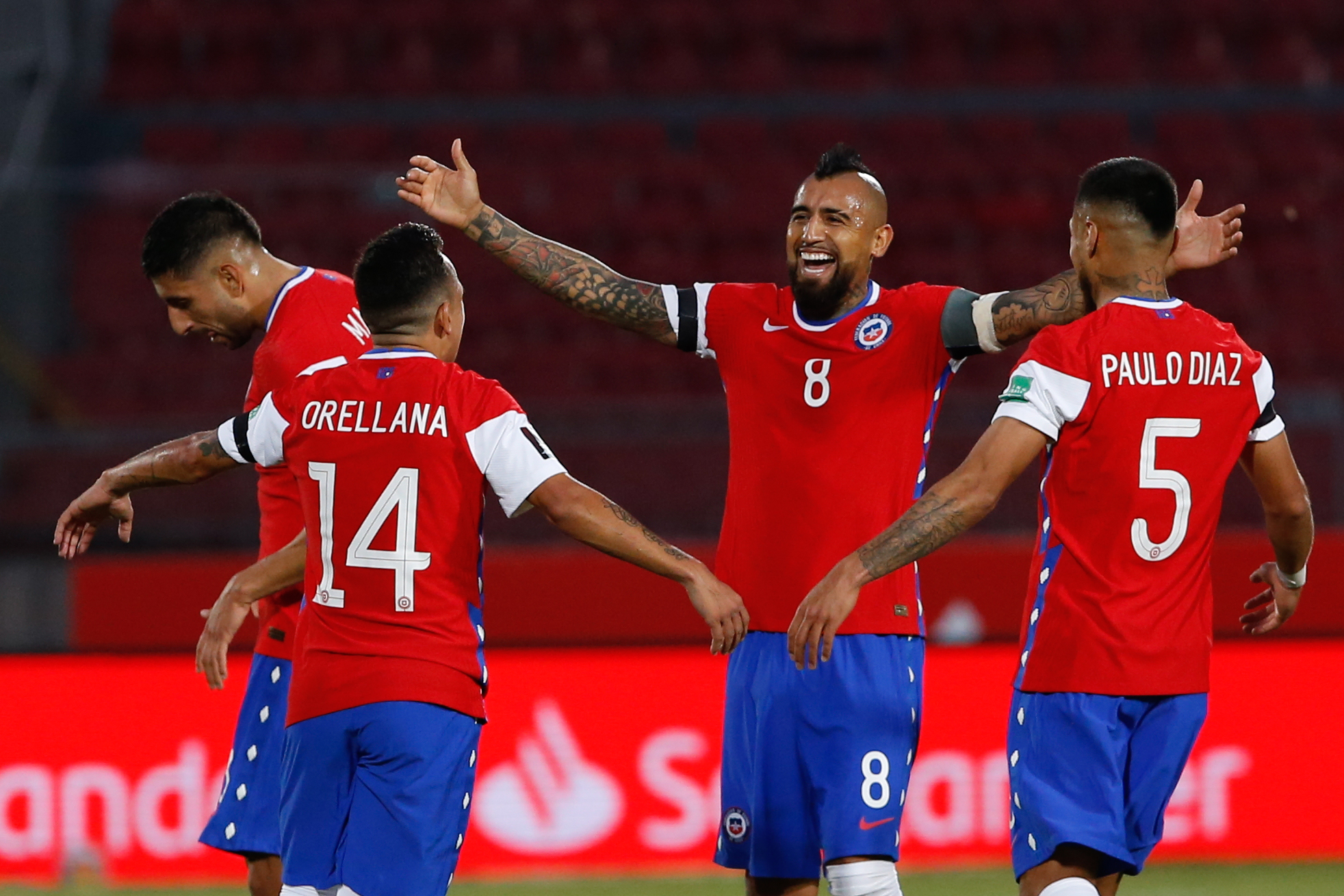Vidal sigue sumando elogios por su golazo ante Perú. (FOTO: Agencia Uno)