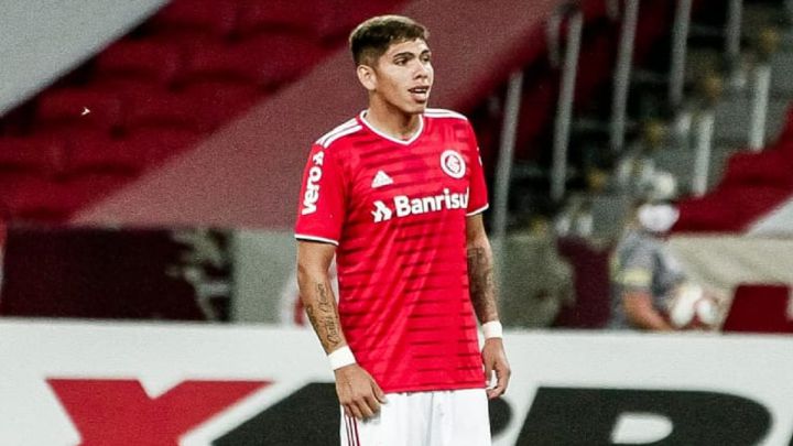 Carlos Palacios ya debutó en el Inter de Porto Alegre (Agencia)