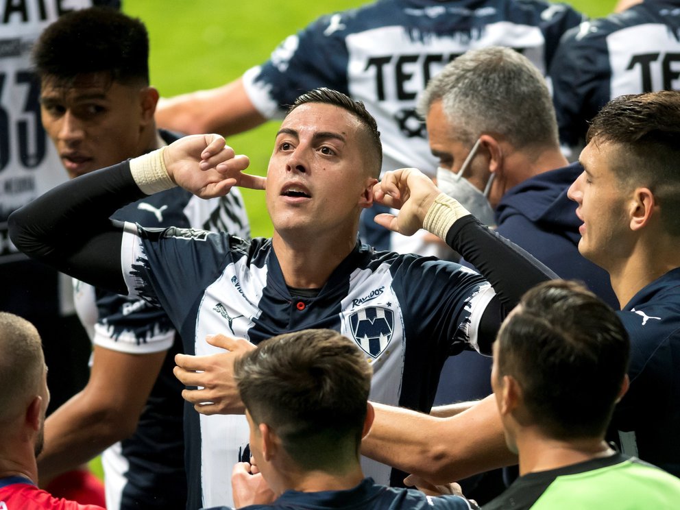 Funes Mori celebró como el Chupete tras alcanzar su récord (Miguel Sierra/EFE)