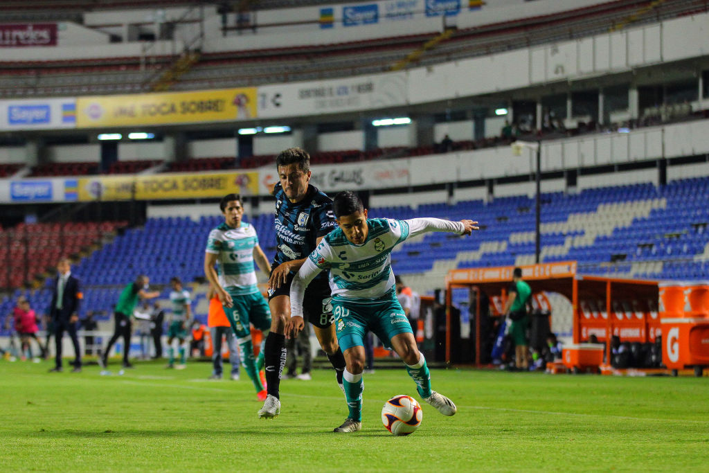 Santos Laguna perdió contra Querétaro en medio de la polémica de Diego Valdés.
