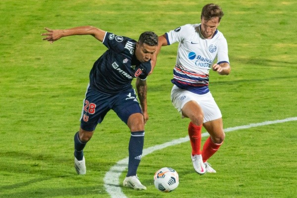 Nahuel Luján debutó en Universidad de Chile ante San Lorenzo de Almagro (Agencia Uno)
