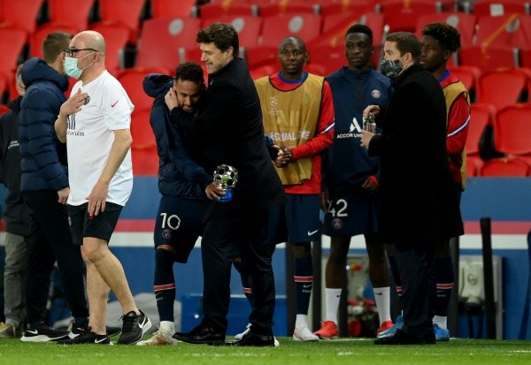 Mauricio Pochettino confía en la permanencia de sus dos estrellas. (Foto: Getty Images)