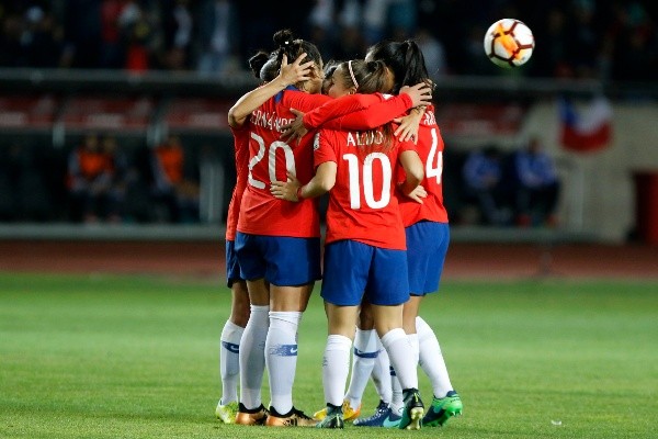 La Roja femenina se prepara para el desafío de los Juegos Olímpicos. Foto: Agencia Uno