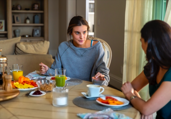 Macarena Achaga debutará en Luis Miguel, la serie como la versión adulta de Michelle Salas, la hija del Sol de México.