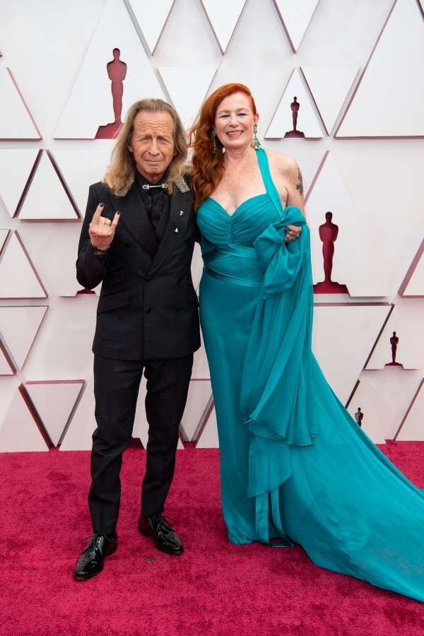 Looks alfombra roja de los Oscar 2021.(2)