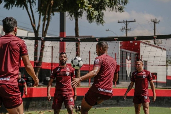 Atlético Goianiense enfrentará a Palestino desde las 20.30 horas en el estadio El Teniente por Copa Sudamericana. Foto: Instagram.