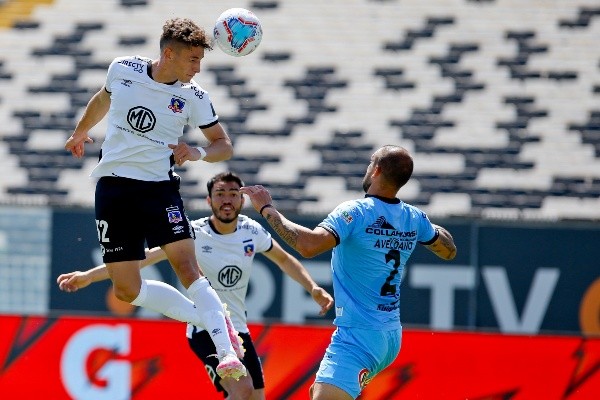 Luciano Arriagada fue titular en Colo Colo el año pasado, cuando enfrentó a Iquique en el Monumental. Ahora repetirá ante Ñublense. Foto: Agencia Uno