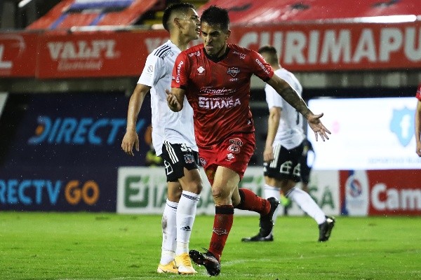 Ñublense goleó por 5-1 a Colo Colo por la sexta fecha del Torneo Nacional.