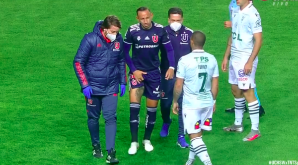 Marcelo Cañete se lesionó en el partido que la U le ganó a Santiago Wanderers aún con Rafael Dudamel en el banco (Agencia Uno)