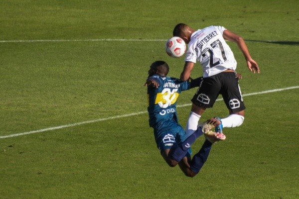 Daniel Gutiérrez se ha ganado a pulso su titularidad en Colo Colo. | Foto: Agencia Uno