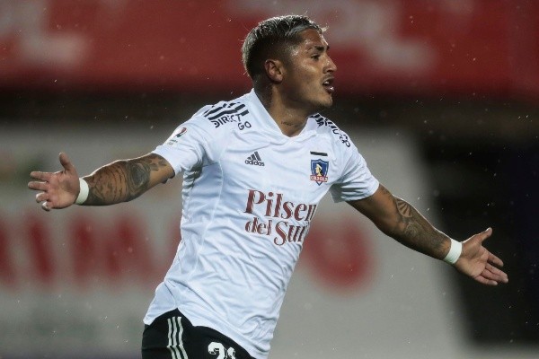 Gaete mostró su alegría por anotar su primer gol con Colo Colo. Foto: Agencia Uno