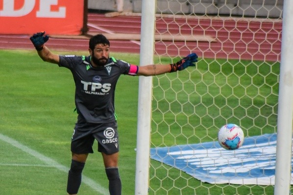 El arquero afirmó que están trabajando para salir de este mal momento futbolístico. (FOTO: Agencia Uno)