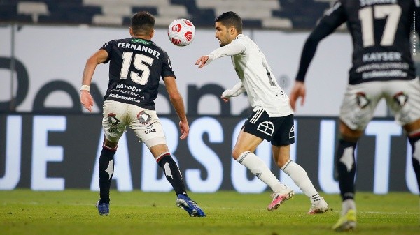 Blandi intenta ganar terreno en Colo Colo. Foto: Colo Colo