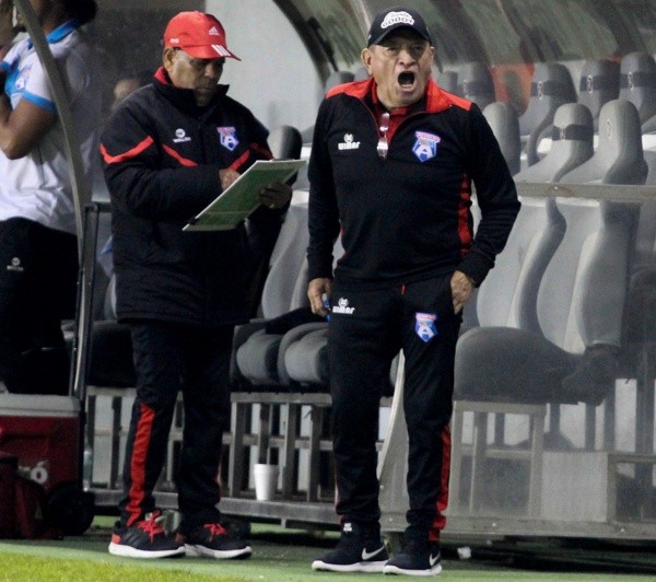 Clavito Godoy entrenó a San Marcos de Arica durante el 2018. Foto: Agencia Uno.