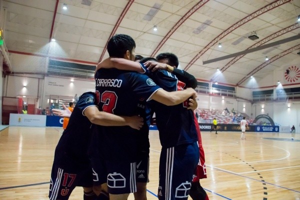 Universidad de Chile se abraza en el inicio de la Libertadores de Futsal (Copa Libertadores de Futsal)