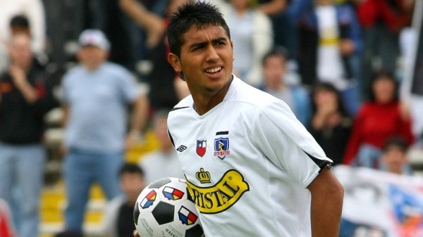 Vidal no se explica por qué no juegan más juveniles en Colo Colo y pide más oportunidades.
