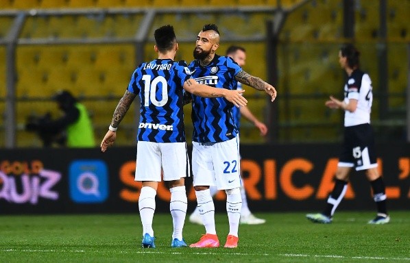 Arturo Vidal en Inter contra Parma, poco antes de operarse la rodilla.