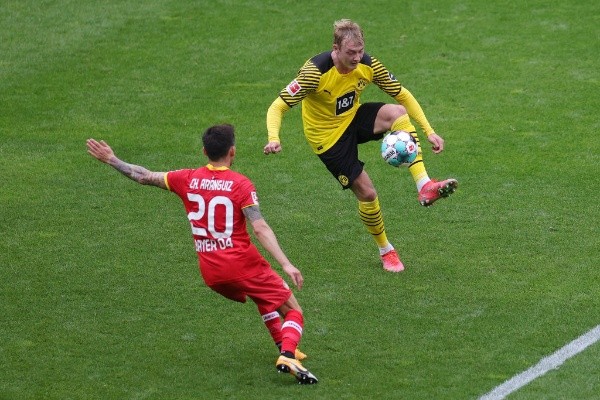 El Dortmund y Haaland derrotaron al Bayer Leverkusen y Charles Aránguiz.