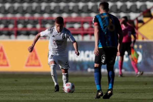 Gil aseguró que no insultó a Véjar y pidió respeto de ambas partes. Foto: Agencia Uno