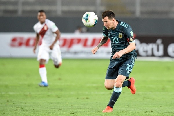 Messi será acompañado por Lautaro Martínez en ofensiva. Foto: Getty.