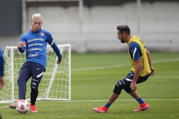 Vargas e Isla asoman como estelares para enfrentar a Bolivia.